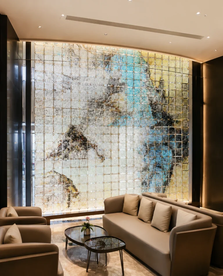 Square Crystal Panels & Modules — Application reference 008