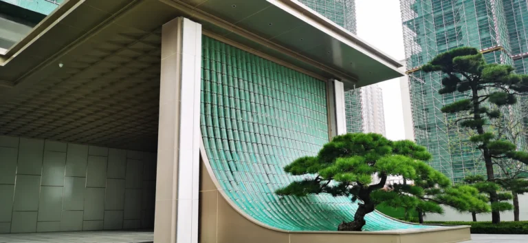 Curved Crystal Tiles interior application scene (LMC-CR-0951)